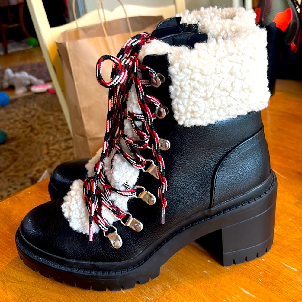 Universal Threads Laceup Boots - image 4